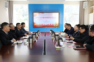 全國(guó)人大代表主動(dòng)征集意見,發(fā)揮代表作用